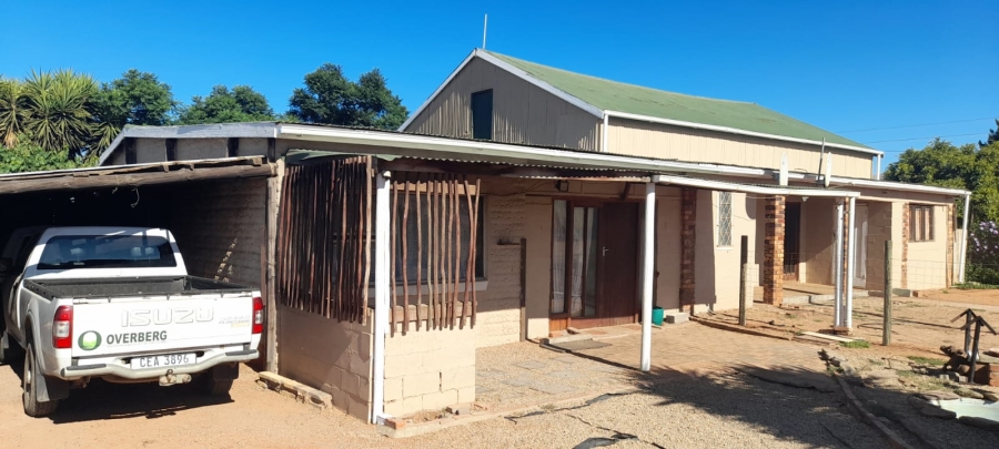3 Bedroom Property for Sale in Hooikraal Western Cape